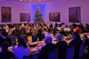 Mehr über den Artikel erfahren Weihnachtsfeier 2025